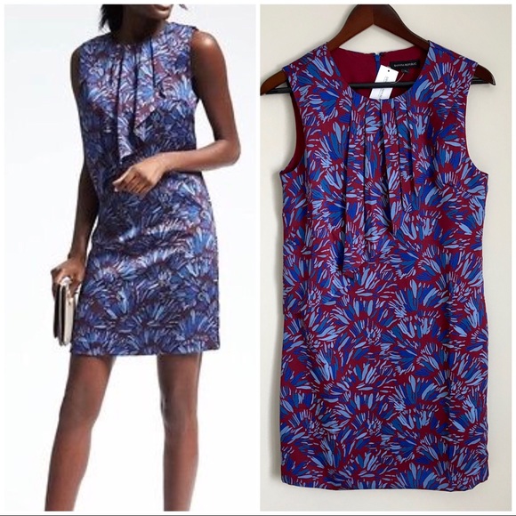 Banana Republic Dresses & Skirts - NWT Banana Republic Blue Print Shift Dress Size 2